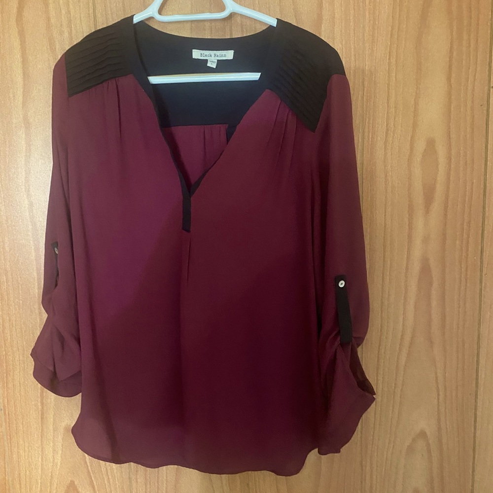 Black Rainn Blouse